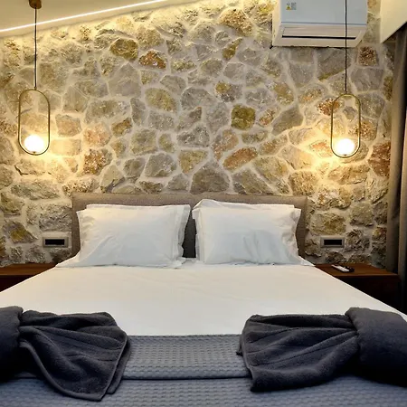 101 Rhodes イキソス