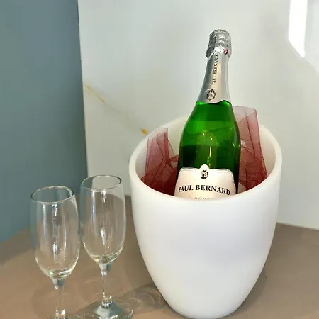 101 Rhodes Ixia (Rhodes)