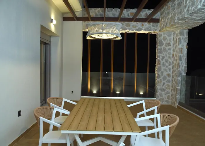 101 Rhodes * Ixia (Rhodes)